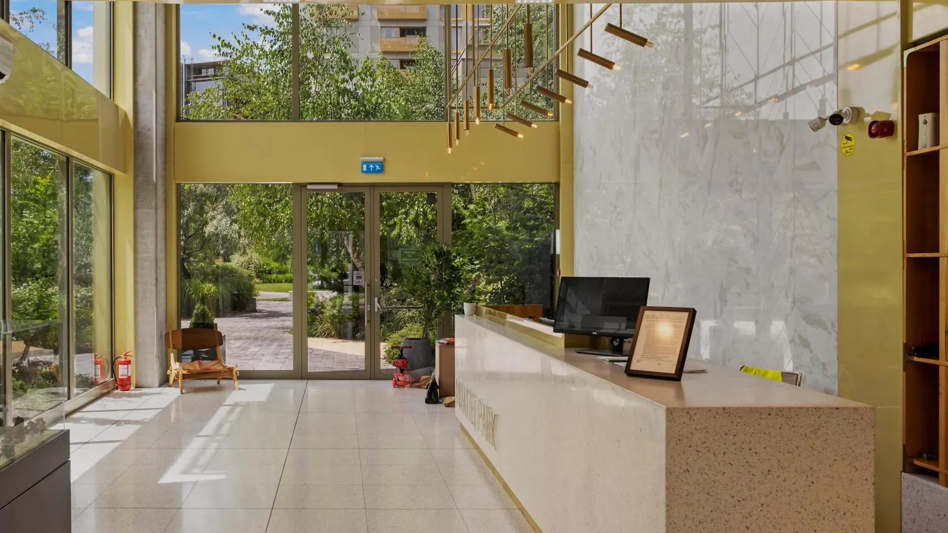 Mido Duo In New Building With Parking, Self Check-In And Security Apartment Bucharest